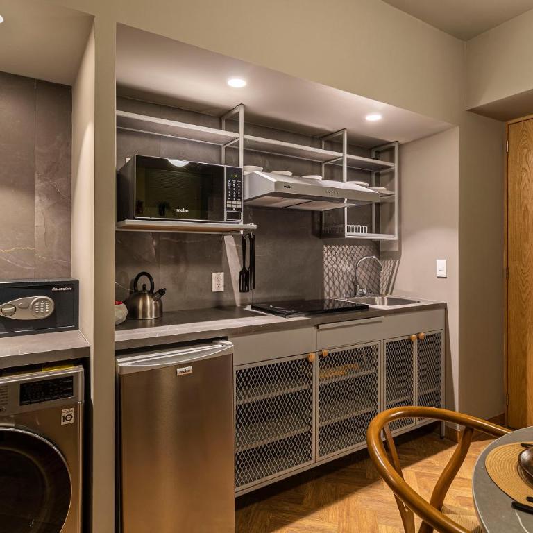 Kukun Londres Juarez - One bedroom deluxe studio with terrace - 12