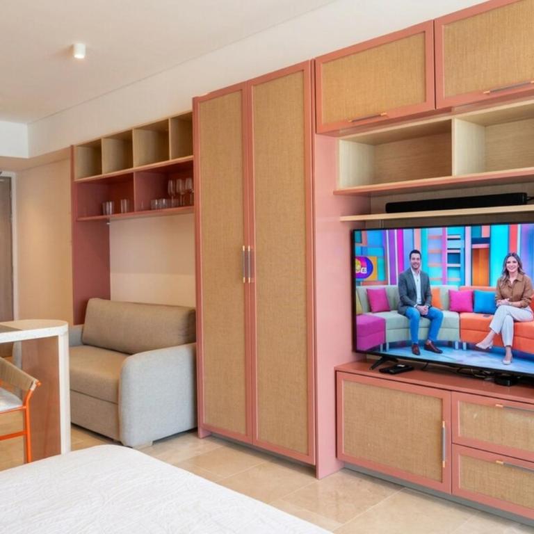 Apartamento con vista al mar piscinas jacuzzi y baño turco en Cartagena Beach Resort 13 09 - One-Bedroom Apartment - 7