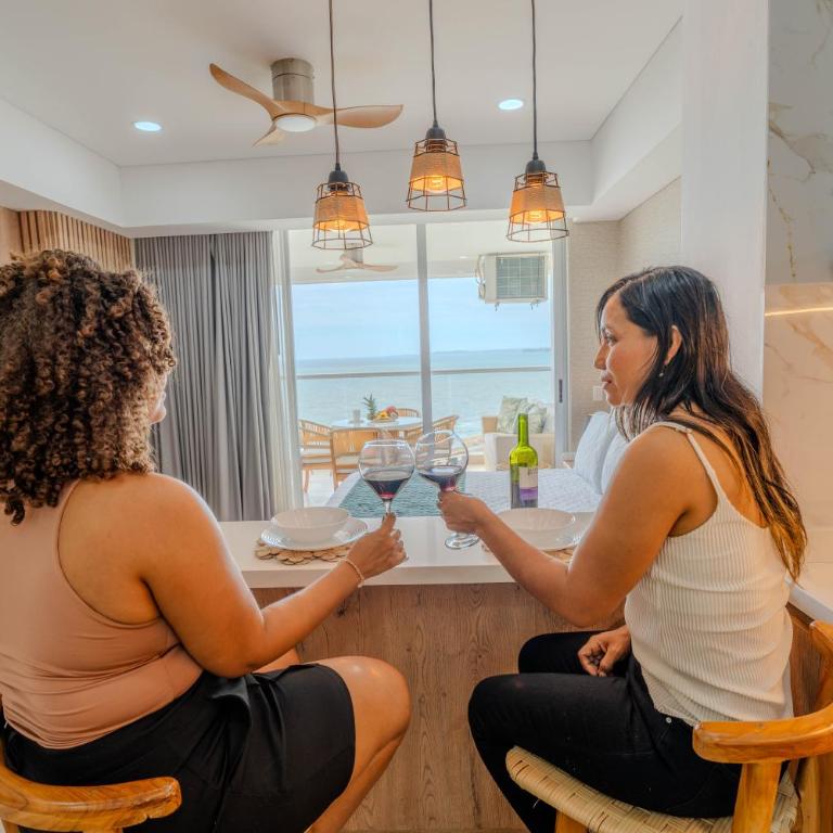 HERMOSO APARTAMENTO DE LUJO CARTAGENA BEACH RESORT CON PISCINAS JACUZZI Y BAÑO TURCo 10 24 - One-Bedroom Apartment - 16