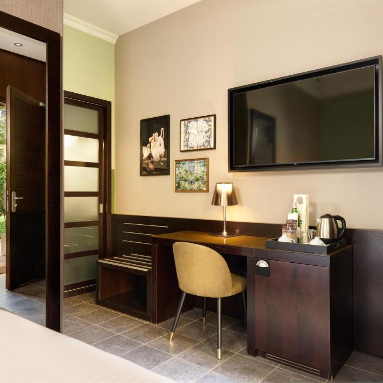 Hotel Indigo Venice - Sant'Elena by IHG - Standard Zimmer mit Queensize-Bett - Innengarten - 2