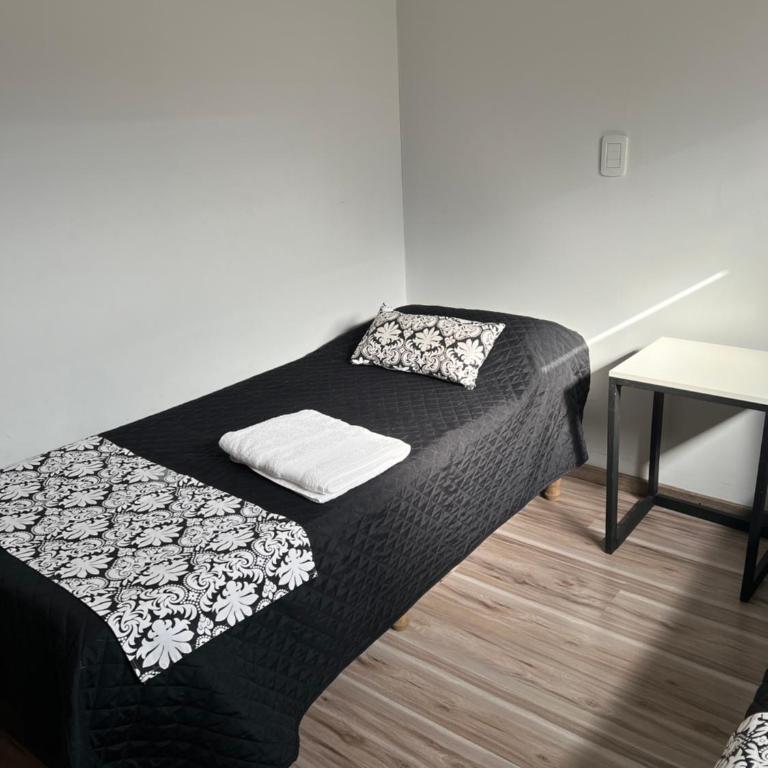 Departamento para 4 Cochera privada y parrilla - Two-Bedroom Apartment - 16