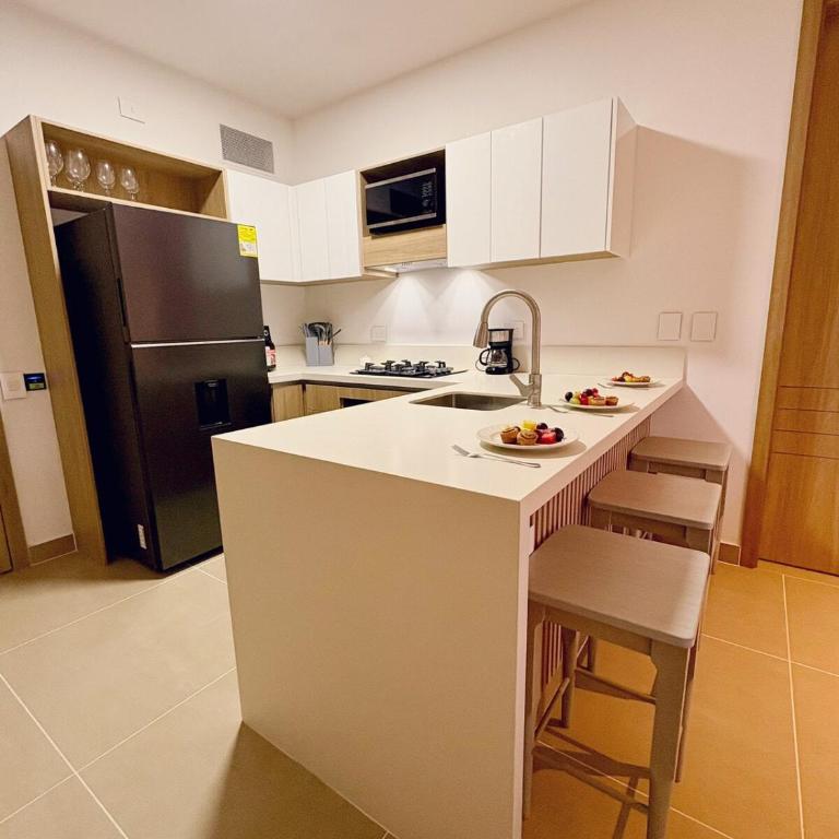 Tu próximo destino favorito, directo a tu comodidad - Two-Bedroom Apartment - 12