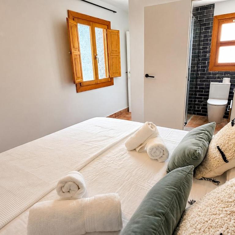 Apt 500m Old Town Shared Pool Panoramic Terrace - Apartment - 2