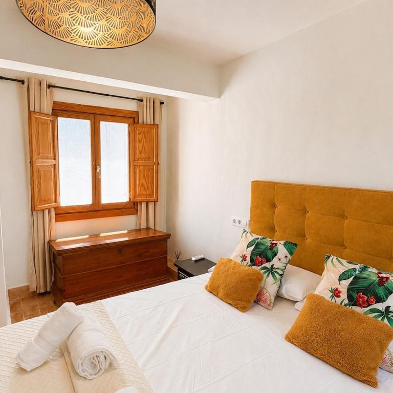 Apt 500m Old Town Shared Pool Panoramic Terrace - Apartment - 8