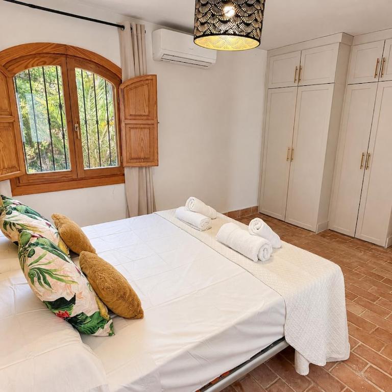 Apt 500m Old Town Shared Pool Panoramic Terrace - Apartment - 12