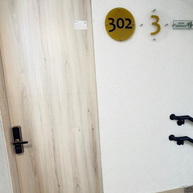 Luxury 2BR Apt Cartagena Pool, Gym & Near Beach - Two-Bedroom Apartment - 8