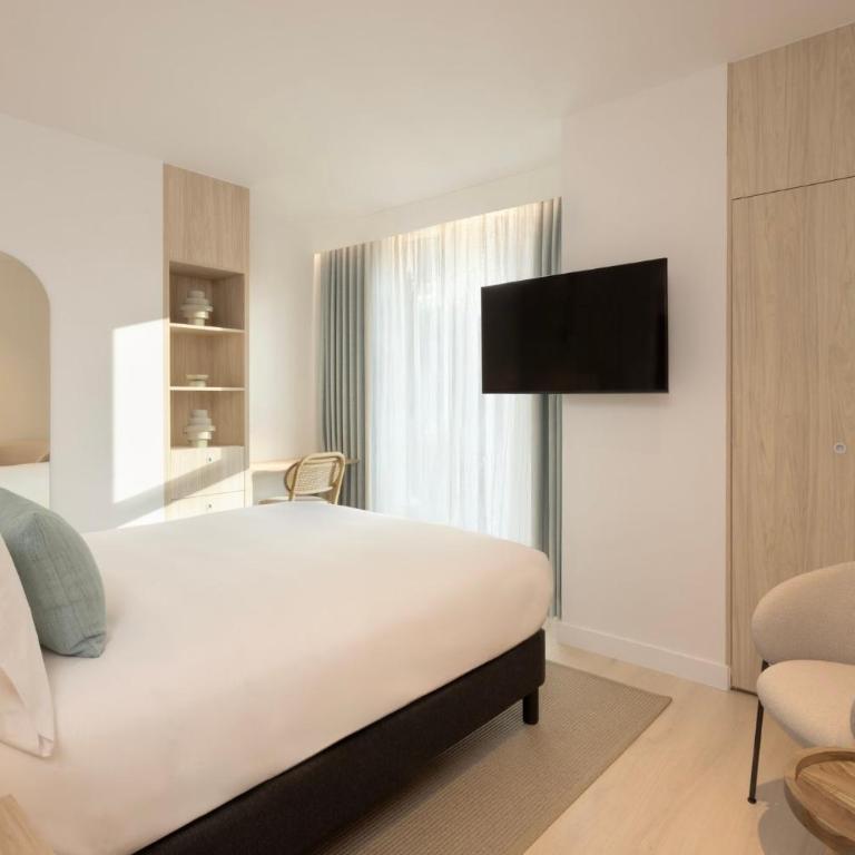 Staybridge Suites & Apartments Malaga by IHG - Studio Suite A - 13