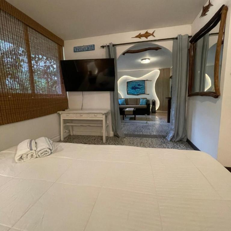 Beach Studio Cartagena - One-Bedroom Apartment - 26