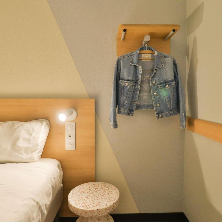 Hotel ibis budget Aix Les Bains - Grésy - Chambre Standard avec 2 Lits Simples - 8