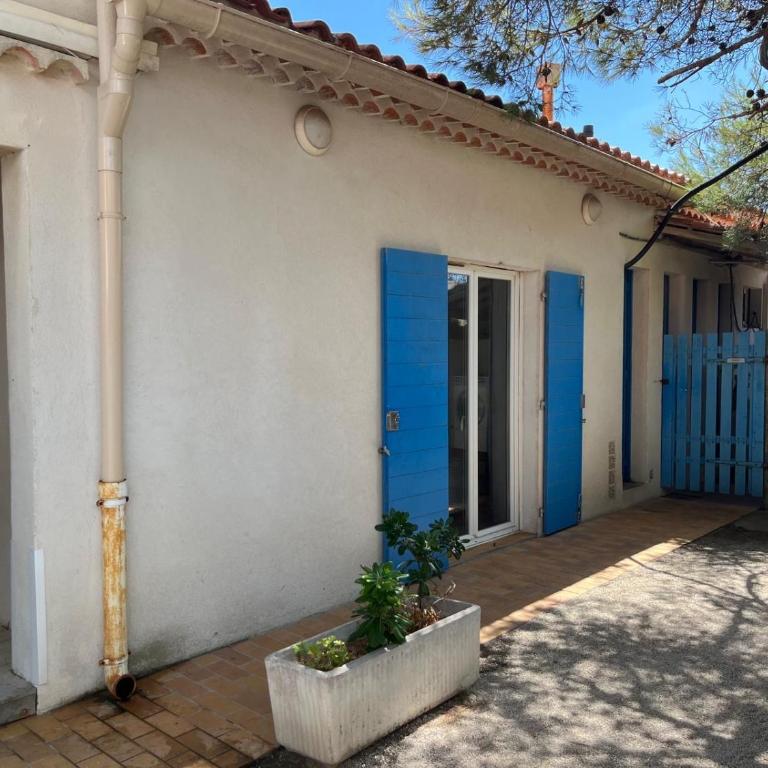 APPARTEMENT 6 PERSONNES VUE MER 30 M DE LA PLAGE - Apartment mit 2 Schlafzimmern - 9