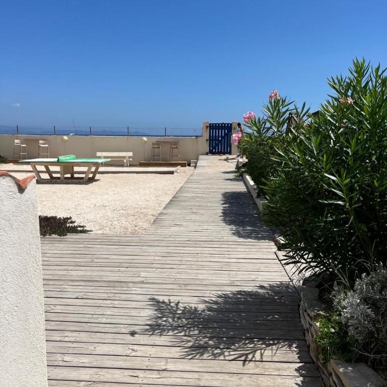 APPARTEMENT 6 PERSONNES VUE MER 30 M DE LA PLAGE - Apartment mit 2 Schlafzimmern - 16