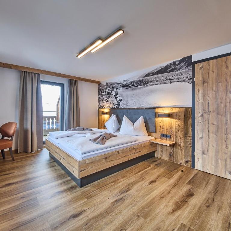 Eibinghof BED & BREAKFAST & SWIM Frühstück Pension - Doppelzimmer mit Balkon - 5