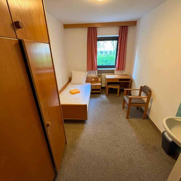 Arona Rooms - Einzelzimmer - 2