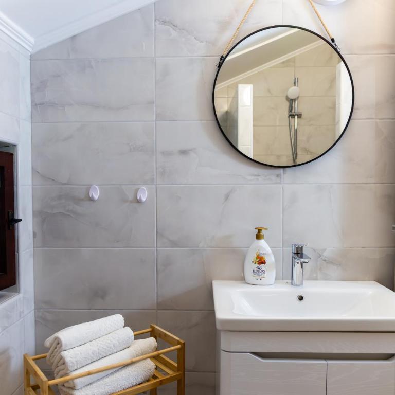 Apartments Herceg Novi - Two-Bedroom Apartment with Bay View - 7