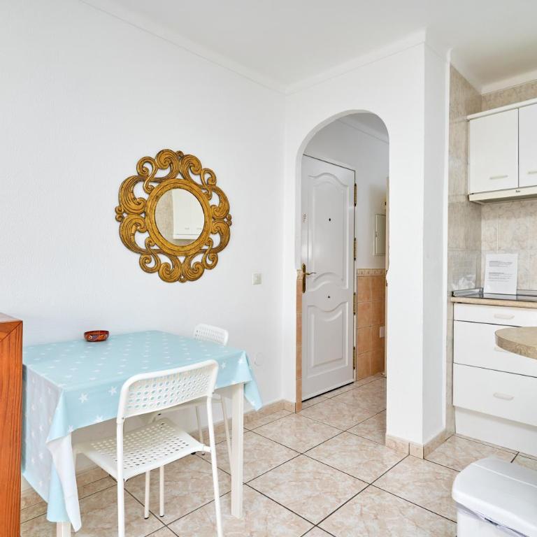 Sea View Capistrano Nerja - Apartamento Superior con vistas a la ciudad - 15