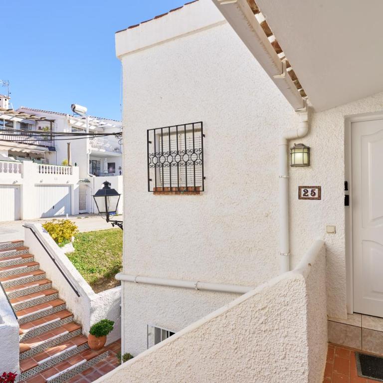 Sea View Capistrano Nerja - Apartamento Superior con vistas a la ciudad - 29