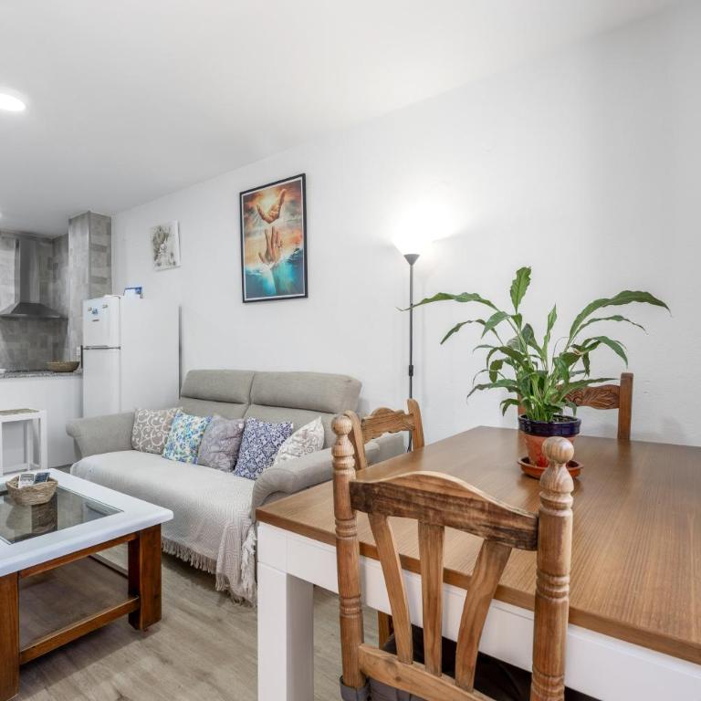Apartaclub la Barrosa - Superior One-Bedroom Apartment with Balcony - 15