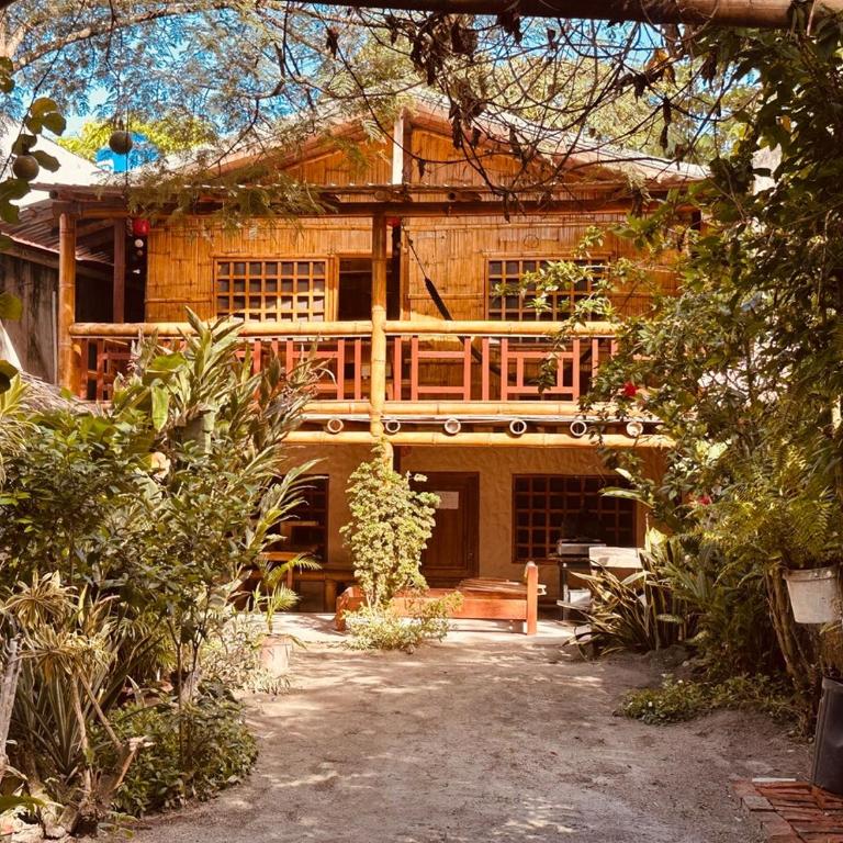 La Cotona - Cabaña Grande A 2 minutos de la playa - Apartamento de 3 dormitorios - Planta Alta - 6
