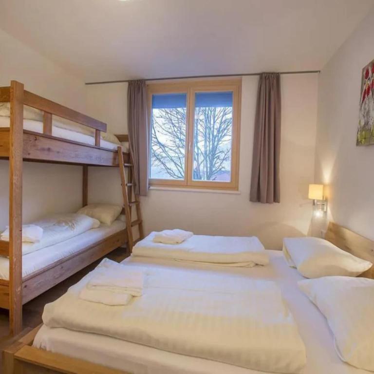 Bright Apartment with Garden for 8 - Ferienhaus mit 3 Schlafzimmern - 17