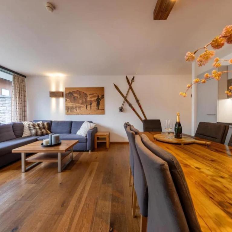 Sunlit Alpine Apartment in Neukirchen - Ferienhaus mit 3 Schlafzimmern - 18