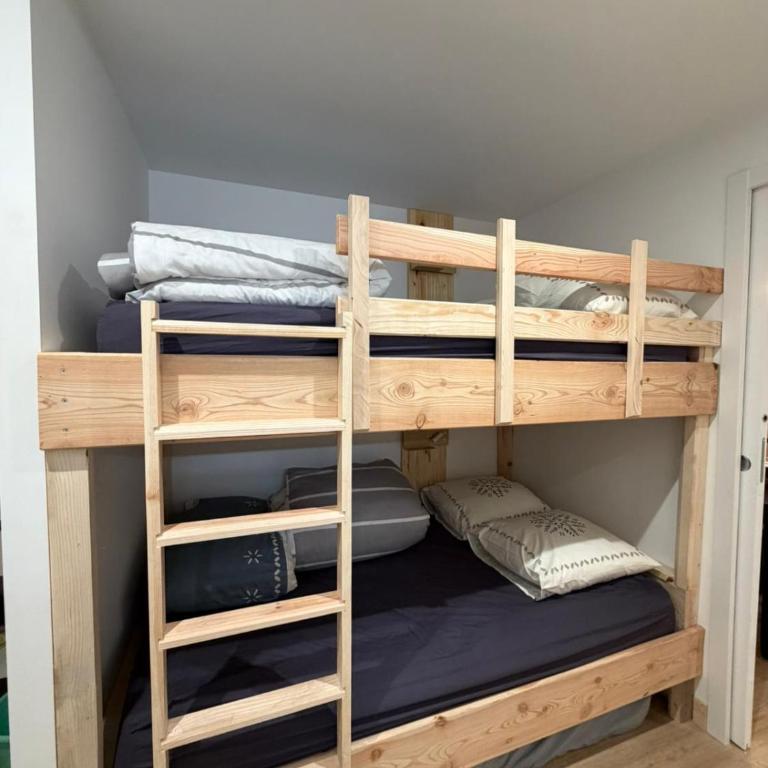 Appartement départ arrivée skis aux pieds MEIJE 3 vue vallée blanche rénové entièrement WIFI - Apartment mit 1 Schlafzimmer - 6