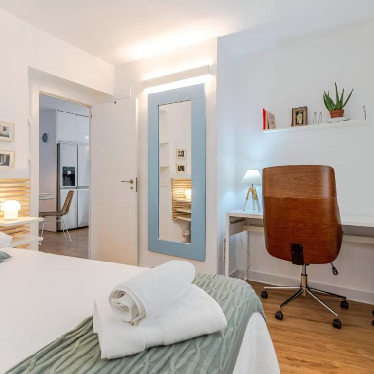 El Rincón de la Alhambra, Centro, Parking Gratis, By DaiMar - Two-Bedroom Apartment - 7