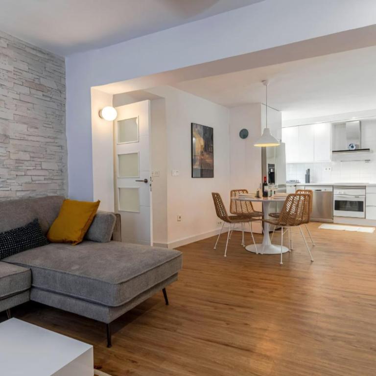 El Rincón de la Alhambra, Centro, Parking Gratis, By DaiMar - Two-Bedroom Apartment - 18