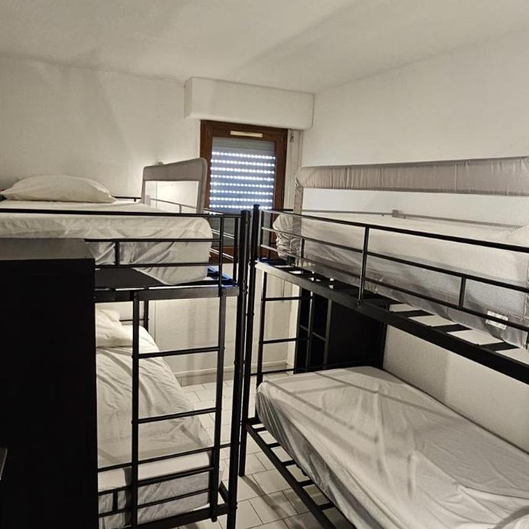 Sète - Confortable appartement T3 climatisé 6 personnes avec garage - 150 m de la plage - Apartamento de 2 dormitorios - 22