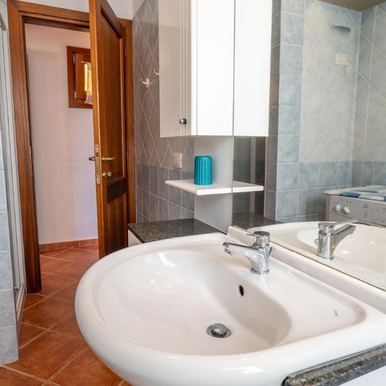 Charming 3-Bedroom Apartment in Santa Teresa Gallura - Appartamento - 9