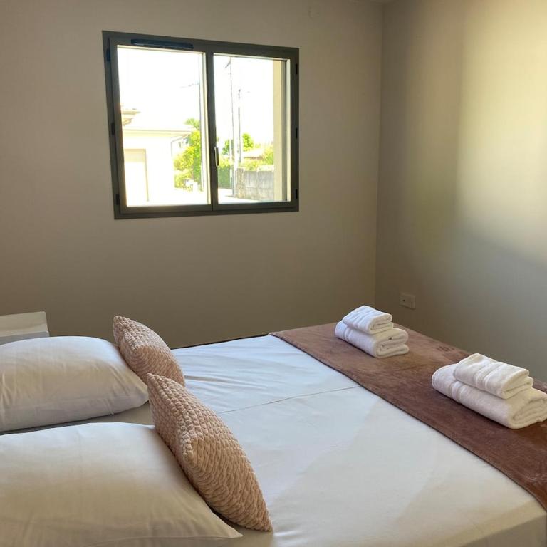 Villa La Girondoise avec piscine chauffée - Villa 3 Chambres - 4