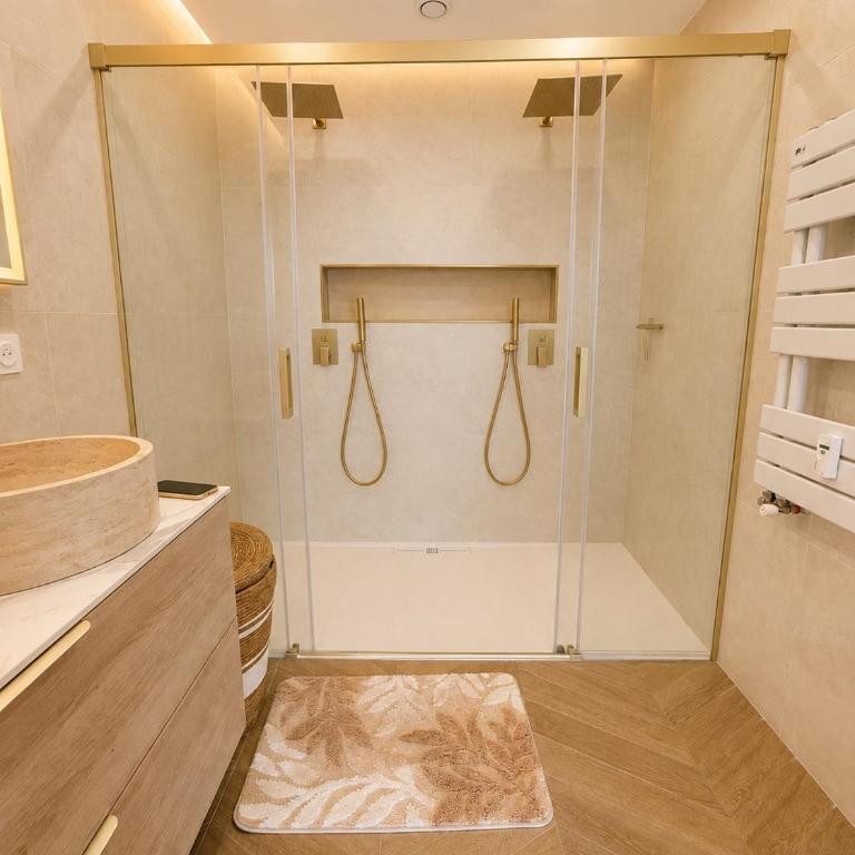 MAGNIFIQUE 3 PIÈCES 80m2 ANTIBES AVEC PISICINE - Appartement 2 Chambres - 13