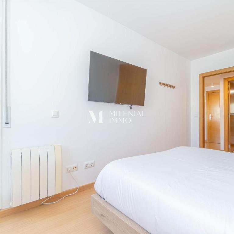 Milenial Immo - Exclusivo apartamento con piscina y vistas al canal - Apartamento de 1 dormitorio con vistas - 21