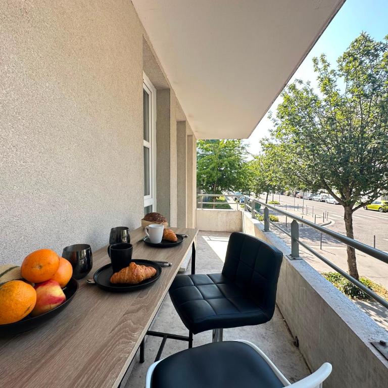 N L Express 117 Chaligny agréable 3 à 6 personnes Parking avec supplément et terrasse - Appartement 1 Chambre - 5