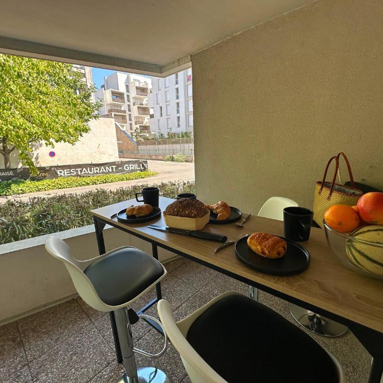 N 02 Halte Nancy - parking et accès petit-déjeuner - Appartement 1 Chambre - 9