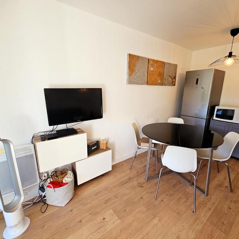 T2 Ground floor, 4 beds, pool, sea access - Appartement 2 Chambres - 16