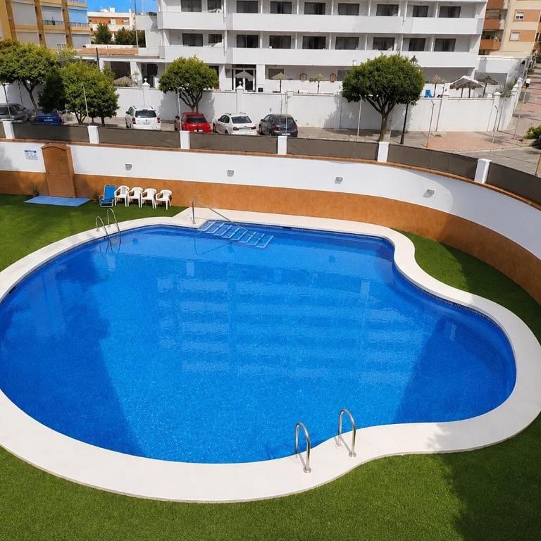 Modern studio in the heart of Fuengirola, 2 min to the beach - Apartamento Estudio con balcón - 15