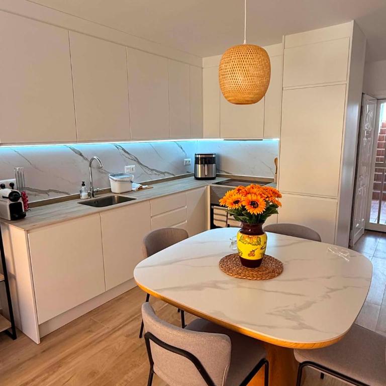SeaView - Costa Adeje - Two-Bedroom Apartment - 10