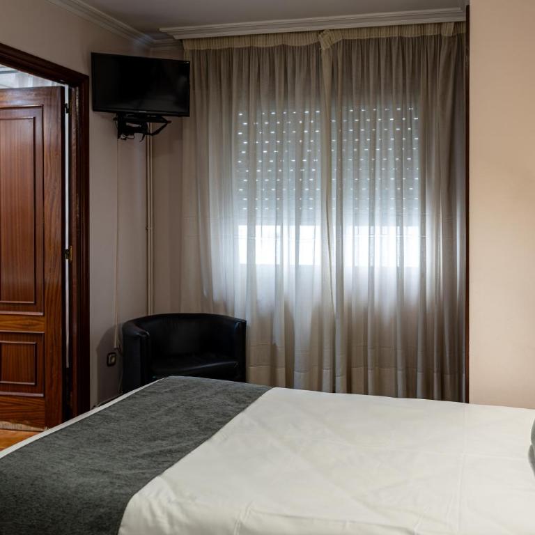 Alda Centro Pontevedra - Habitación Doble con 2 camas individuales - 4