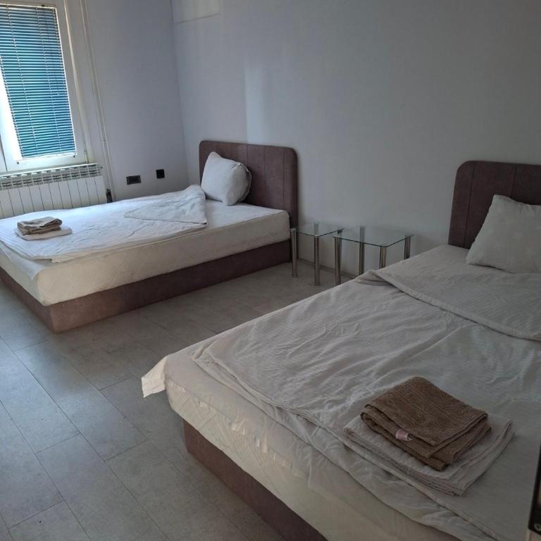 Private Villa with Rooftop pool - Three-Bedroom Villa - 8