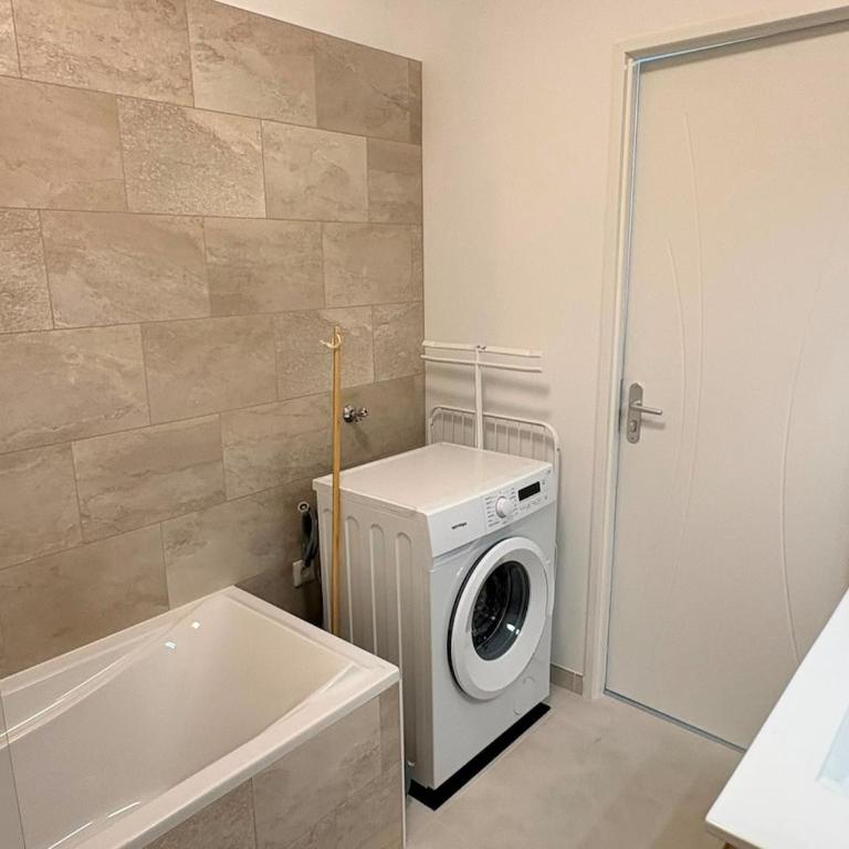 T2 moderne - Idéal Vallée Bleue & Bugey - Appartement 1 Chambre - 6