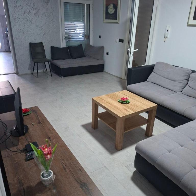 Private Villa with Rooftop pool - Three-Bedroom Villa - 17