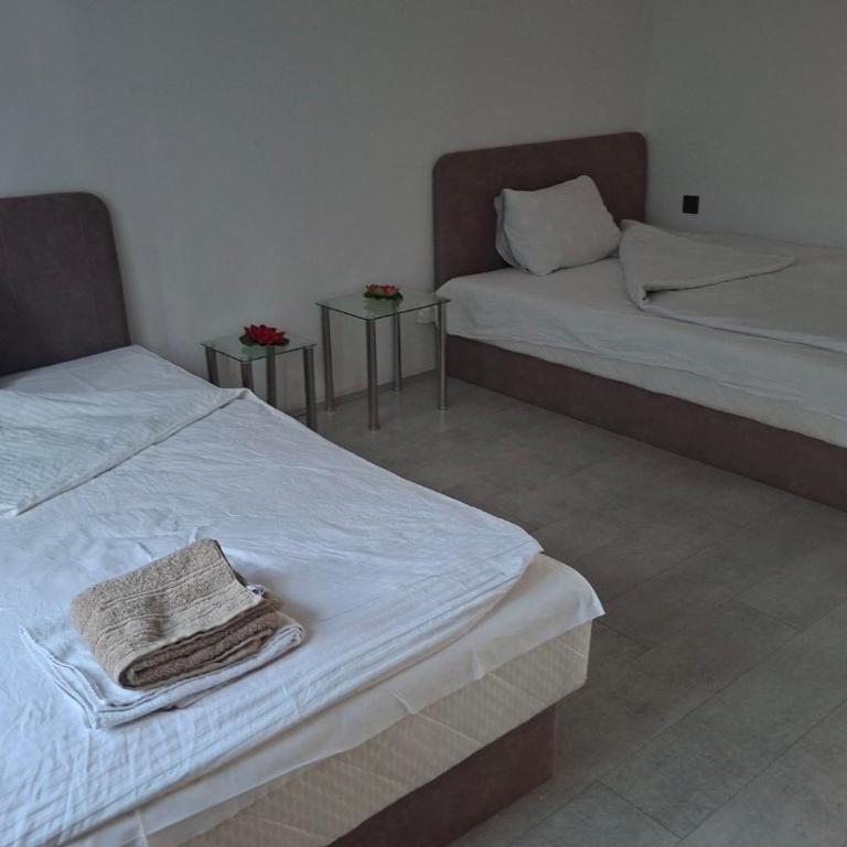 Private Villa with Rooftop pool - Three-Bedroom Villa - 20