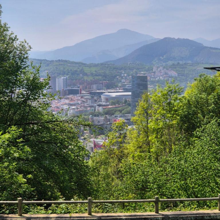 HABITACION CON HERMOSAS VISTAS A BILBAO - Doppelzimmer mit eigenem Bad - 21