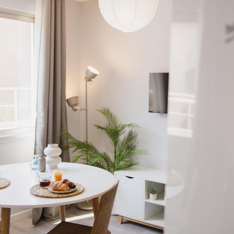 Le Skieur - Studio Cosy au coeur de Grenoble - One-Bedroom Apartment - 12