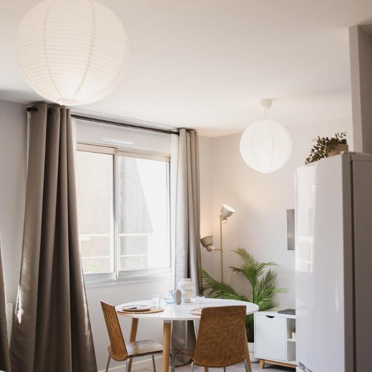 Le Skieur - Studio Cosy au coeur de Grenoble - One-Bedroom Apartment - 10
