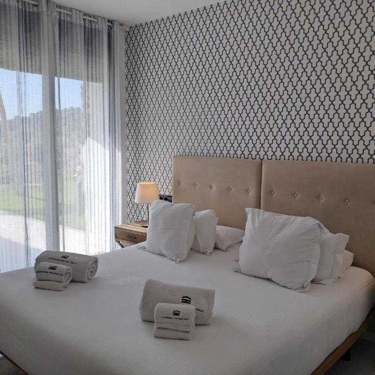 Estepona Holiday Hills - Apartamento de 2 dormitorios con vistas al jardín - 2