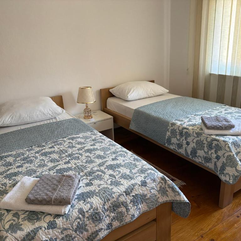 Pension Luke Visoko - Chambre Lits Jumeaux - 2