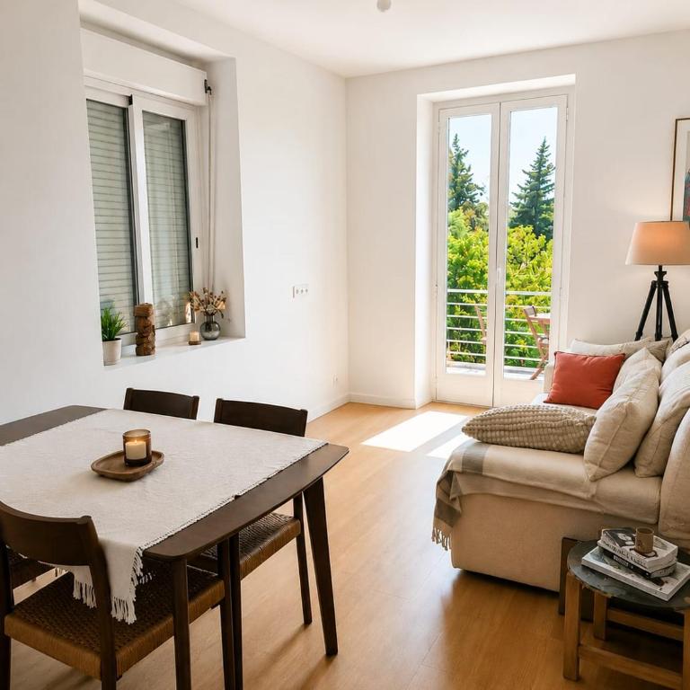 Charming 1-bedroom apartment with small terrace, fully equipped - Appartement 1 Chambre - 1
