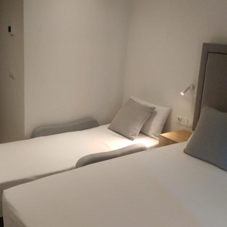 Hotel General Ricardos - Deluxe Doppelzimmer (2 Erwachsene & 1 Kind) - 13