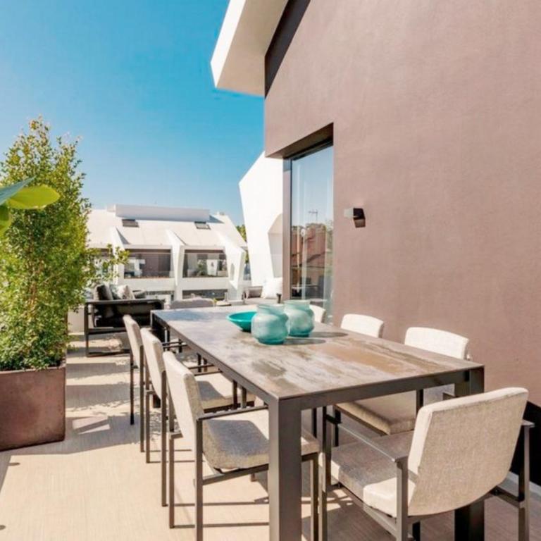 Espectacular ático Gaviota solo metros de la playa - Apartamento - 12